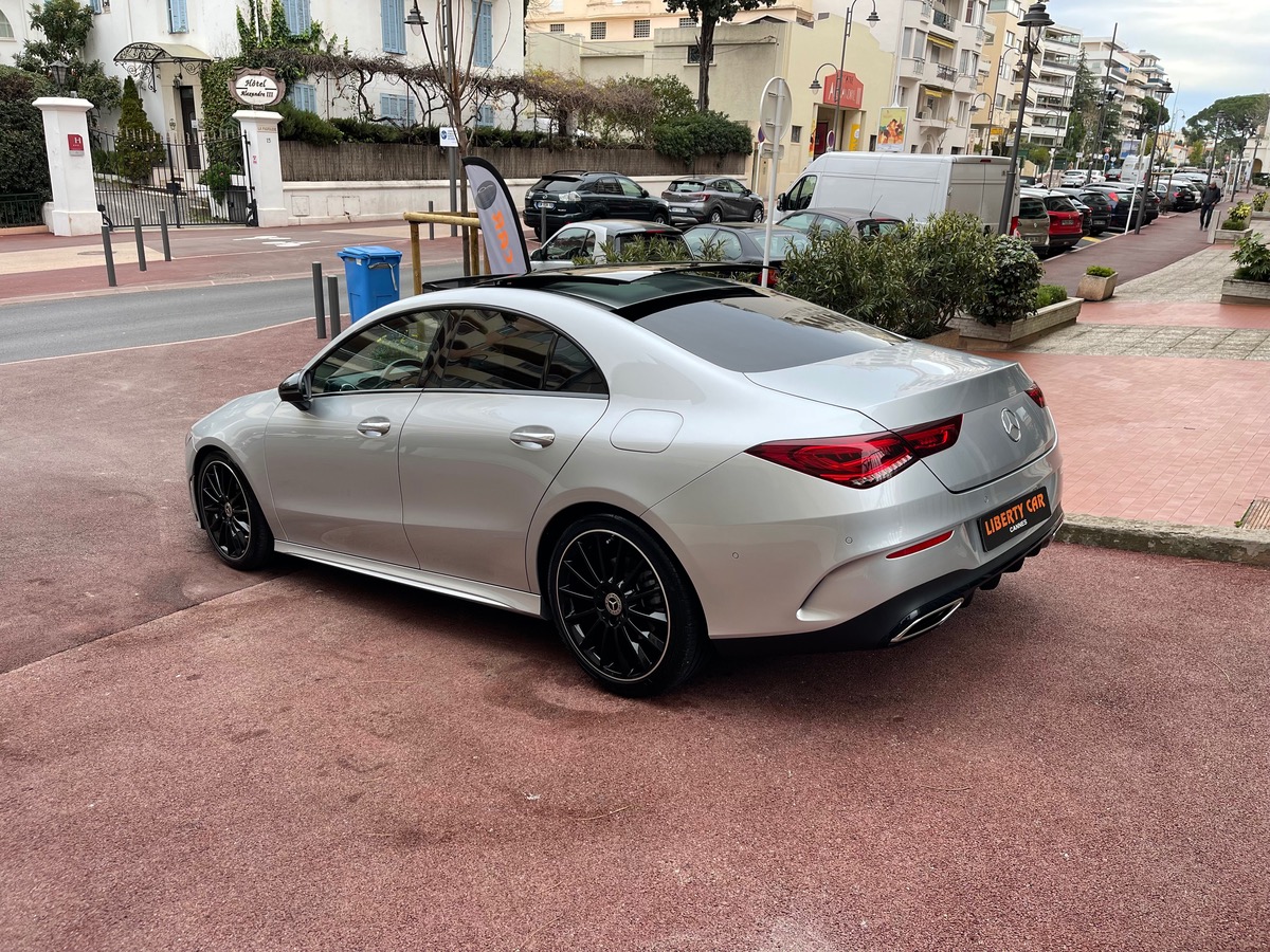 Mercedes-Benz CLA 200 i AMG LINE / JANTES 35 /PACK BLACK / FULL OPTIONS