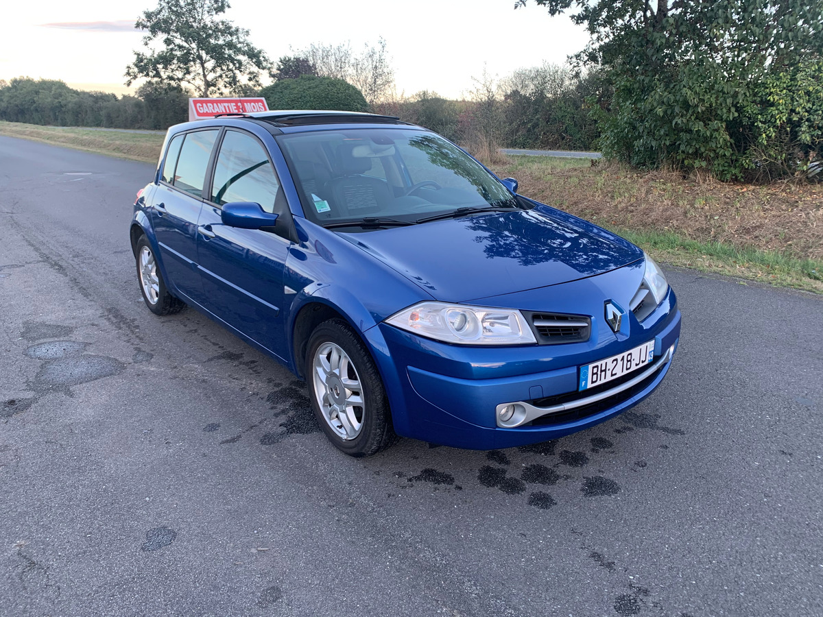 RENAULT Megane mégane 1.6i  110CV 142806KM