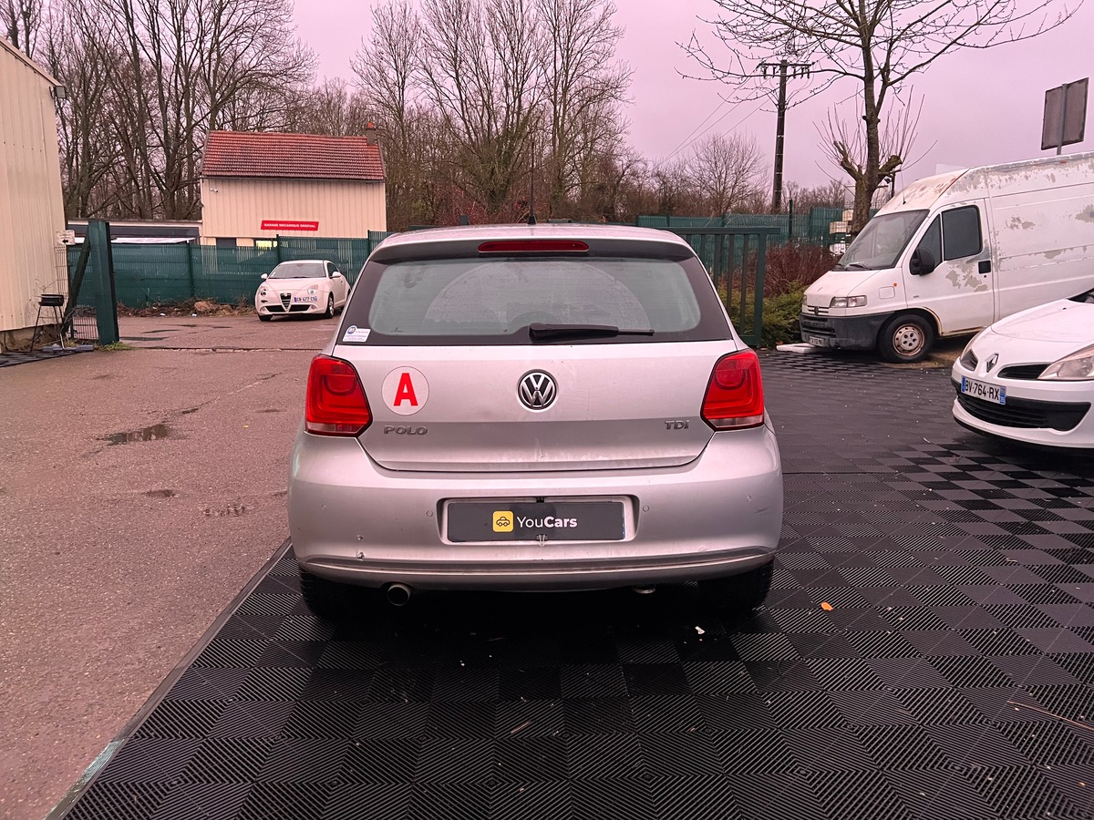 Volkswagen Polo 5 portes 1.6 TDI 90 cv - RADAR DE RECUL - DISTRIBUTION A JOUR - IDEAL JEUNE PERMIS