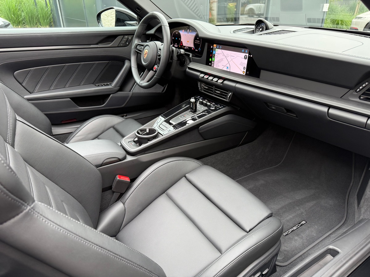 Porsche 911 TYPE 992 PHASE 2 CARRERA 4 GTS 541 CH / TVA / 3746 KMS / FRANCAISE