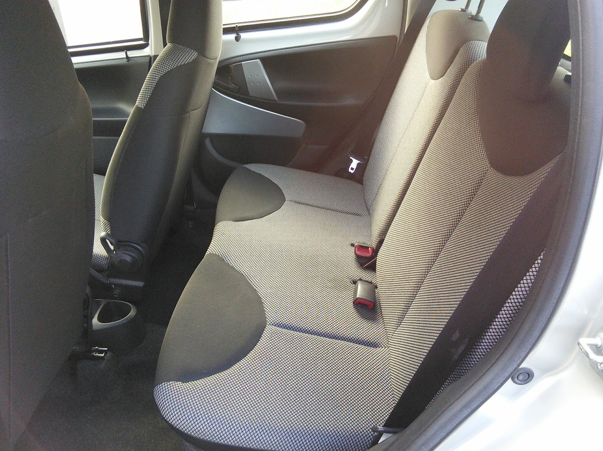 Toyota Aygo 1.0 68 CV 5 PORTES  CLIM