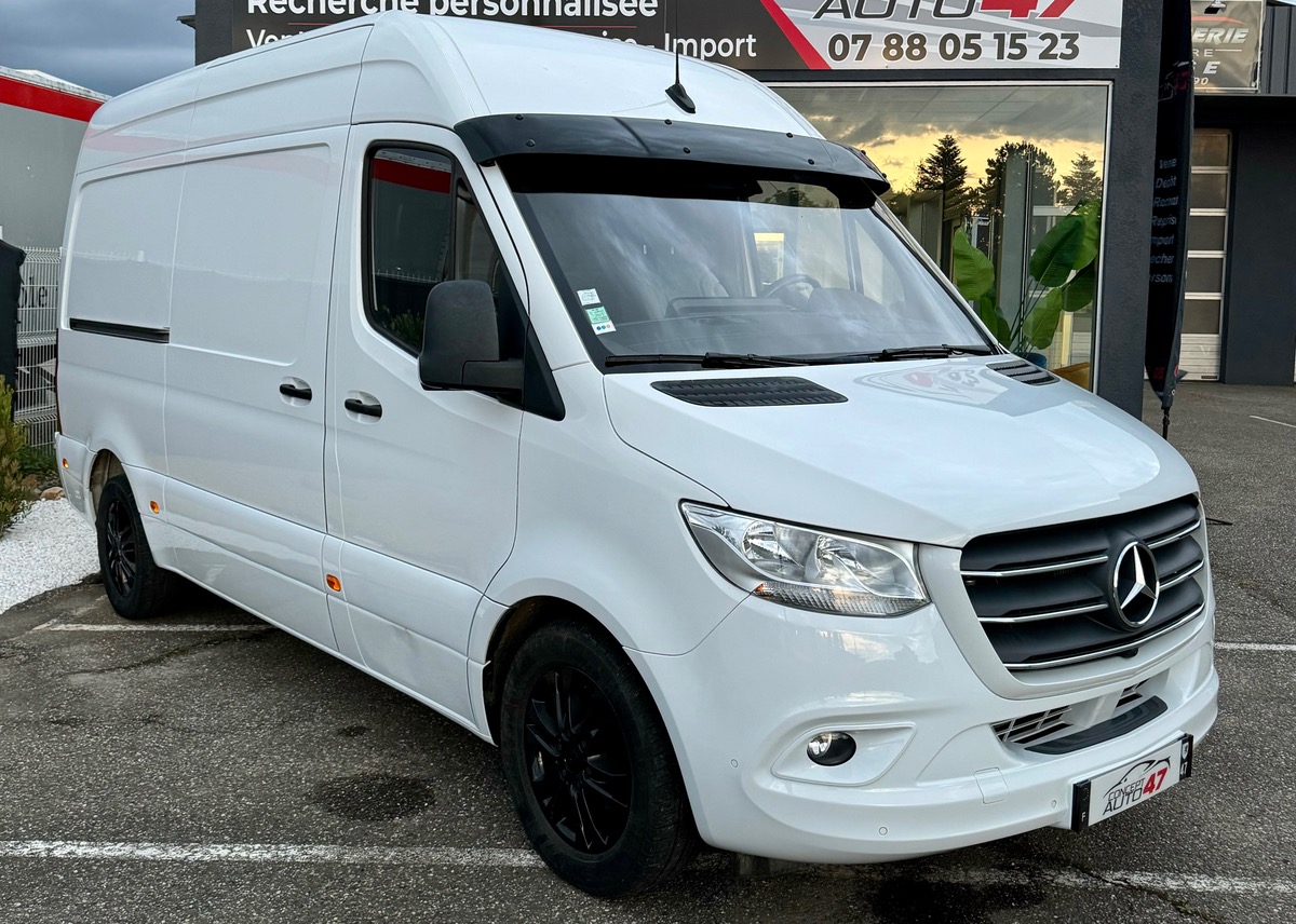 Mercedes-Benz Sprinter 319 V6