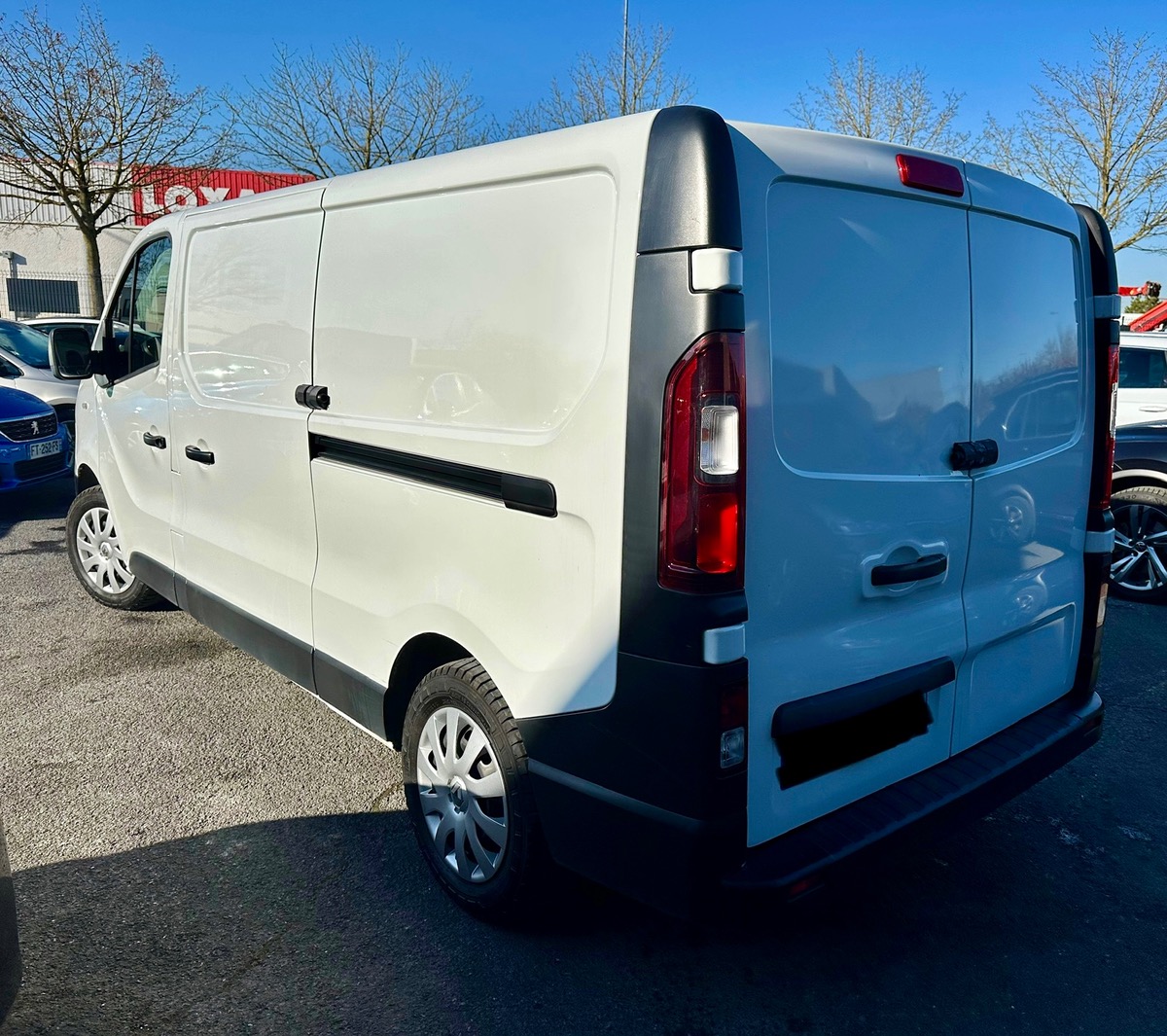 RENAULT Trafic L2H1 2.0 DCI 120CH GRAND CONFORT DOUBLE PORTE / PRIX HORS TAXE