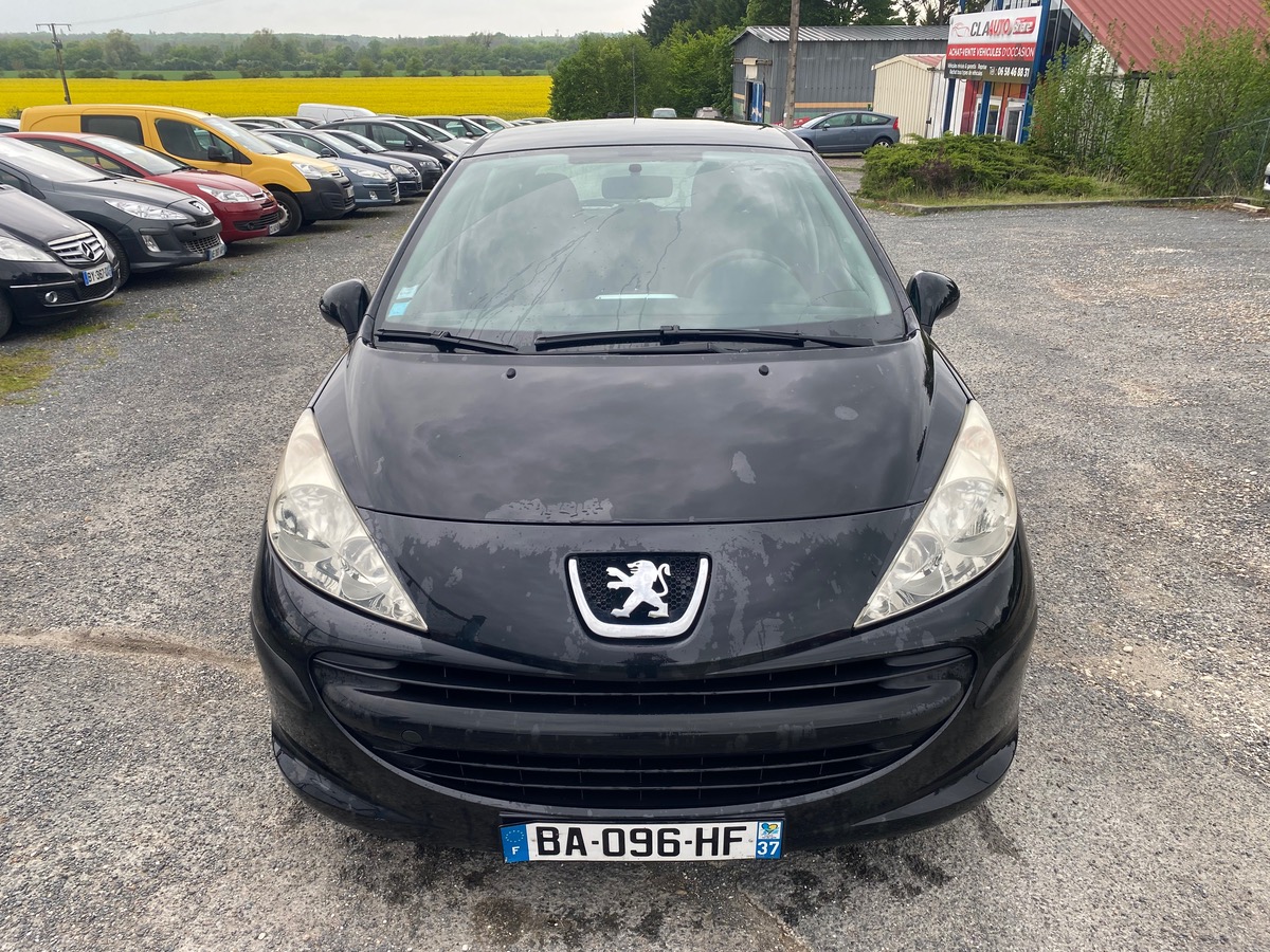 Peugeot 207 1.4 hdi 70cv 156000km urban
