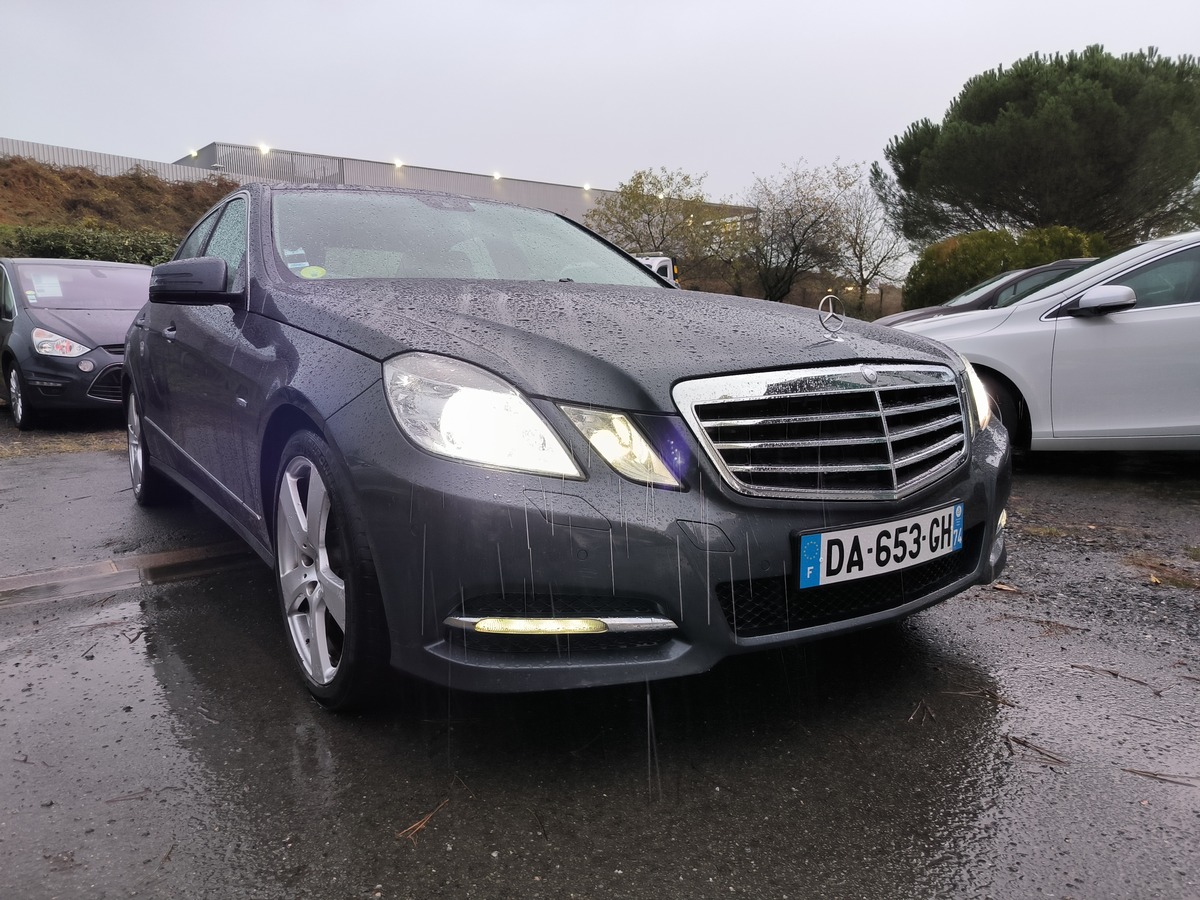 Mercedes W212 Class E 250 CDI Pack AMG Toutes options - Voitures