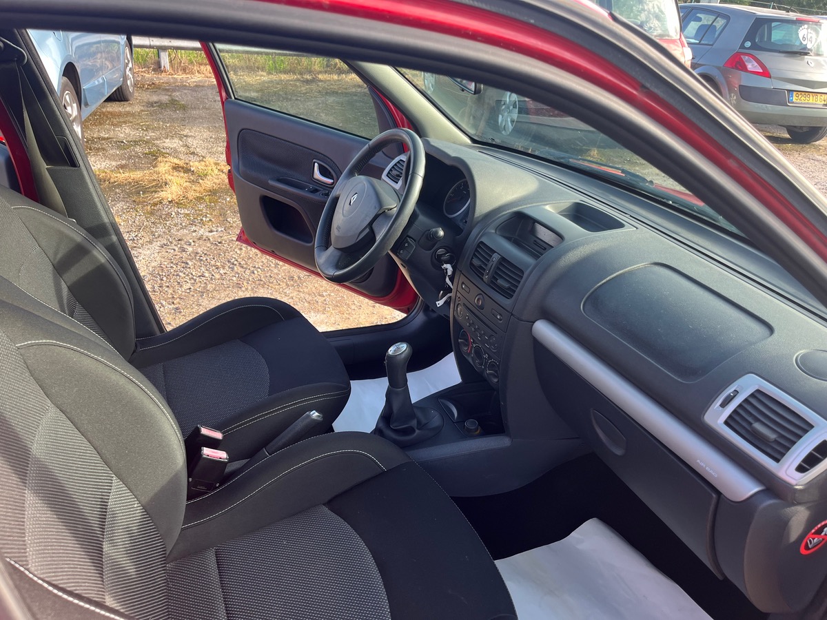 RENAULT Clio 1.5 dci 128195km