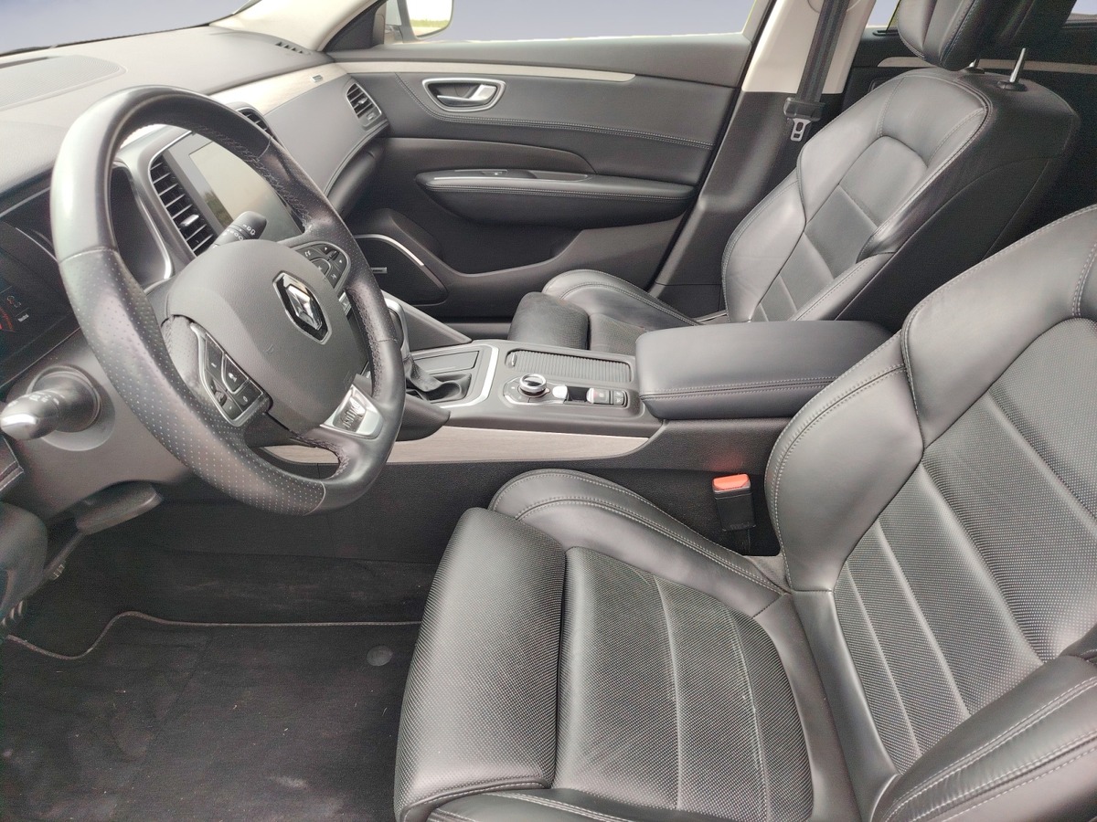 RENAULT Talisman Estate 2.0 dci 200 initiale Paris seulement 43500 kms . 2 eme Main