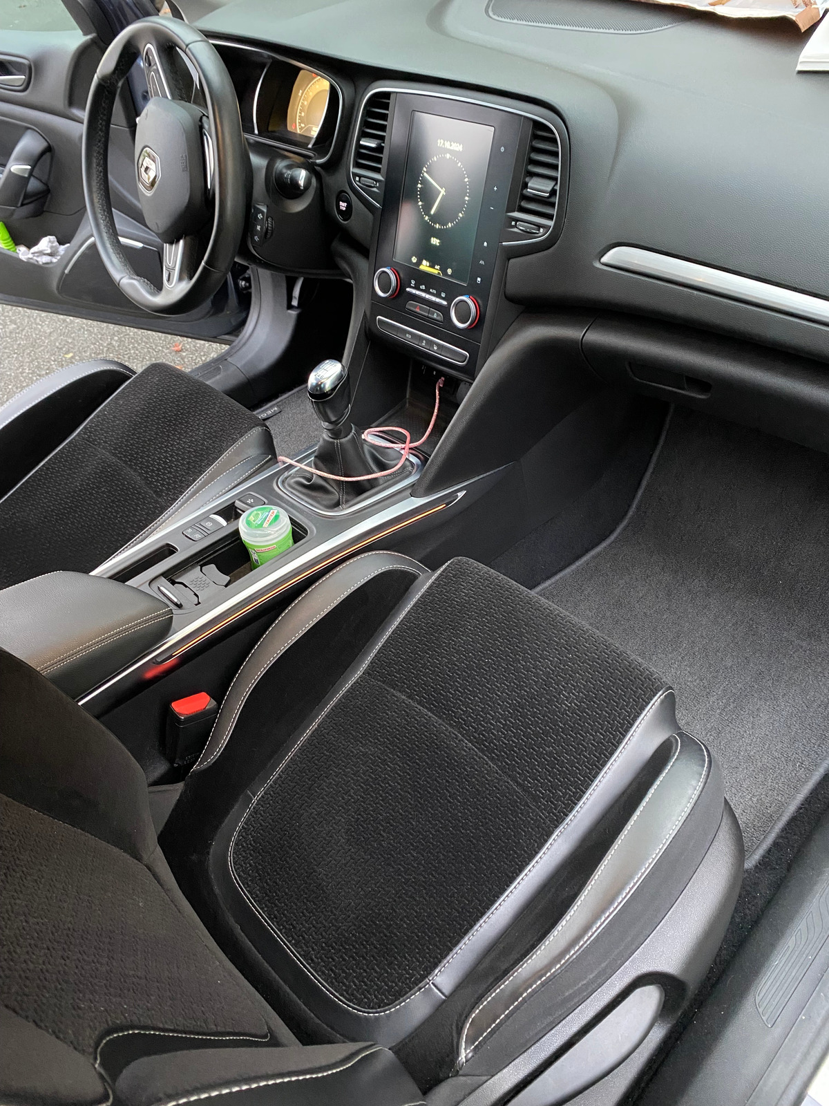 RENAULT Megane IV INTENS