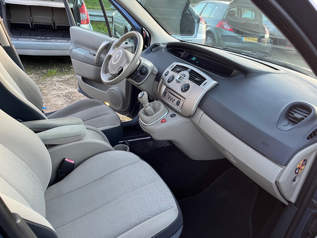 RENAULT Scenic 1.6 16v