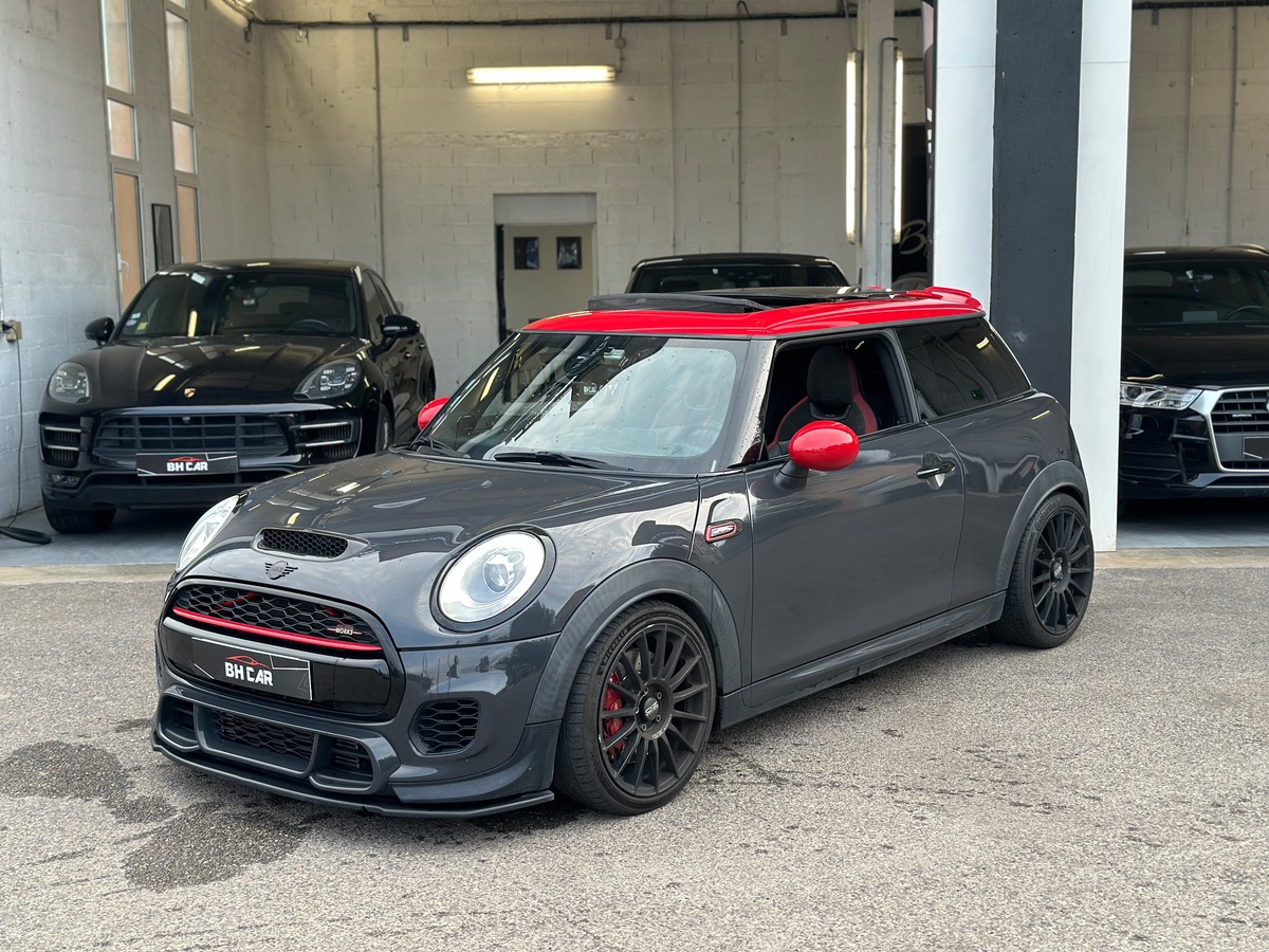 Image: Mini Cooper JCW PRO 2.0i 16V 231 cv BVA6