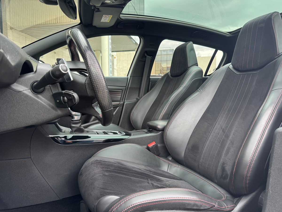 Peugeot 308 GT II (T9) 2.0 BlueHDi 180 cv Boîte auto - Toit Pano