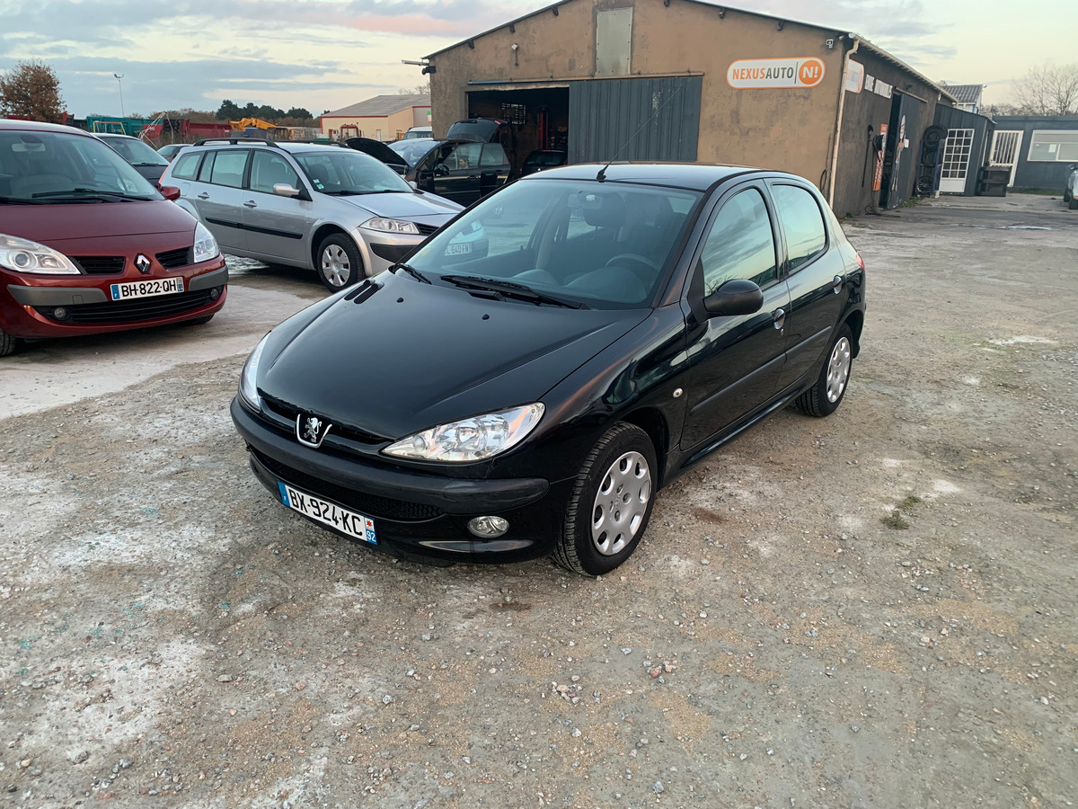 Peugeot 206 1.4i 75ch 106856km