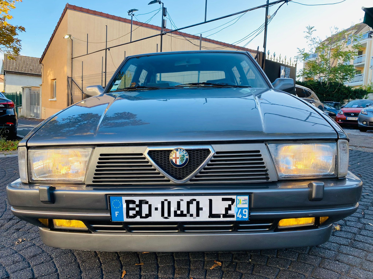 Alfa Romeo 75 COLLECTION  2.0 Twin Spark 148CH BV5 - PROPULSION -  REPRISE POSSIBLE 