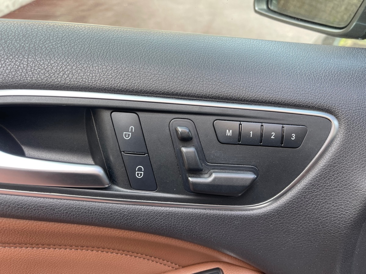 Mercedes Benz CLASSE B 200 i 156 cv / Toit Ouvrant / Caméra de recul / GPS / Harman Kardon