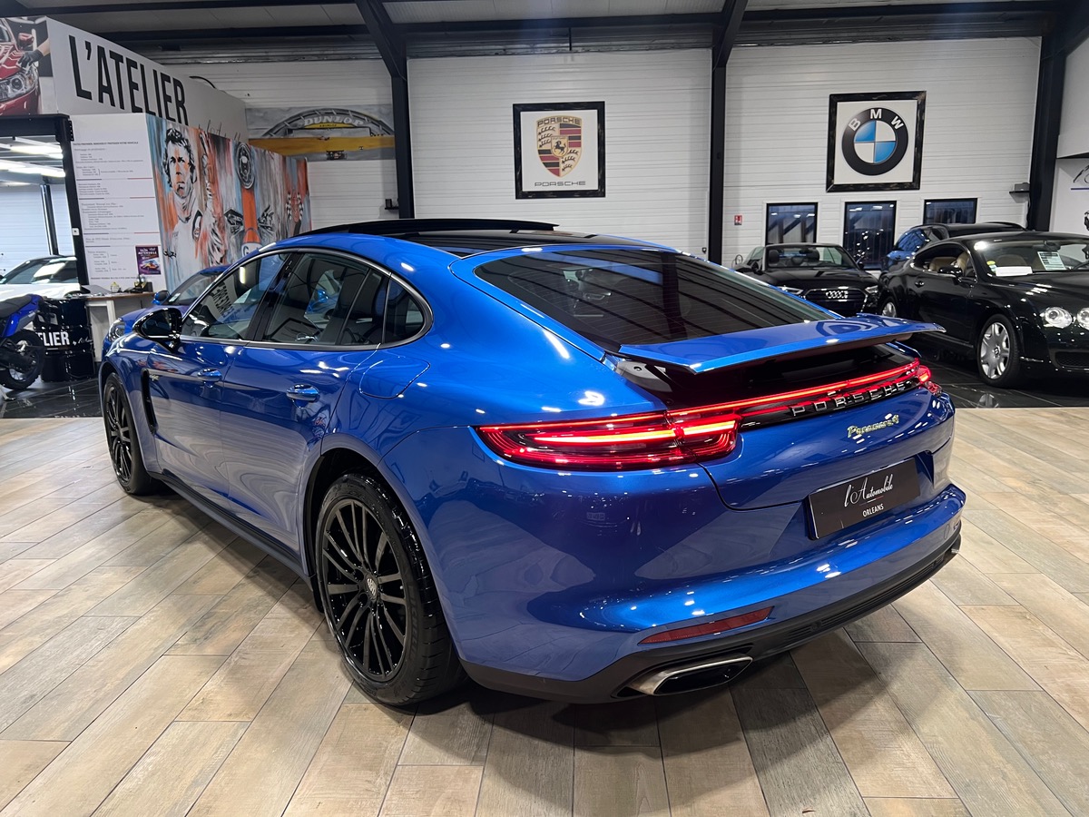 Porsche Panamera 4 Hybrid 3.0 V6 462 cv PDK8 BLEU SAPHIR