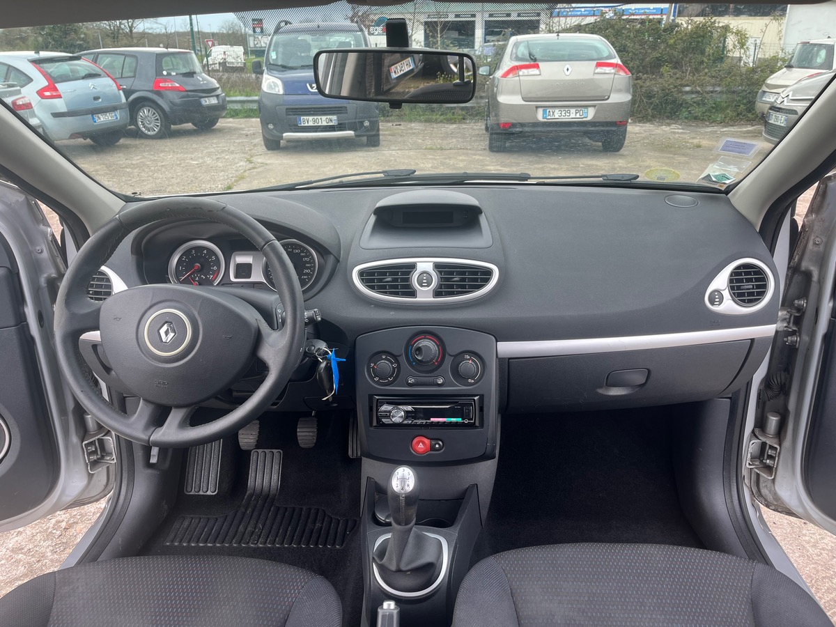 Renault Clio 1.2 16v 101541km
