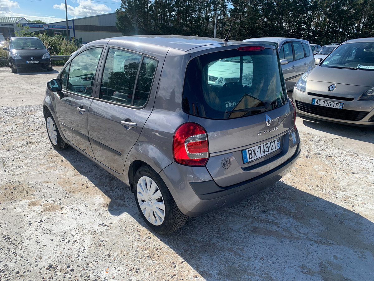 RENAULT Modus 1.5 dci 127654KM