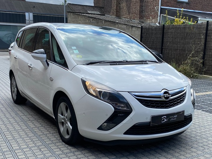 Image: Opel Zafira III 2.0 CDTI  130 ECOFLEX COSMO PACK