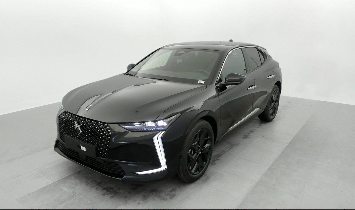 DS DS 4 BlueHDi 130 EAT8 Pallas  Prix catalogue  42 450,00 € TTC