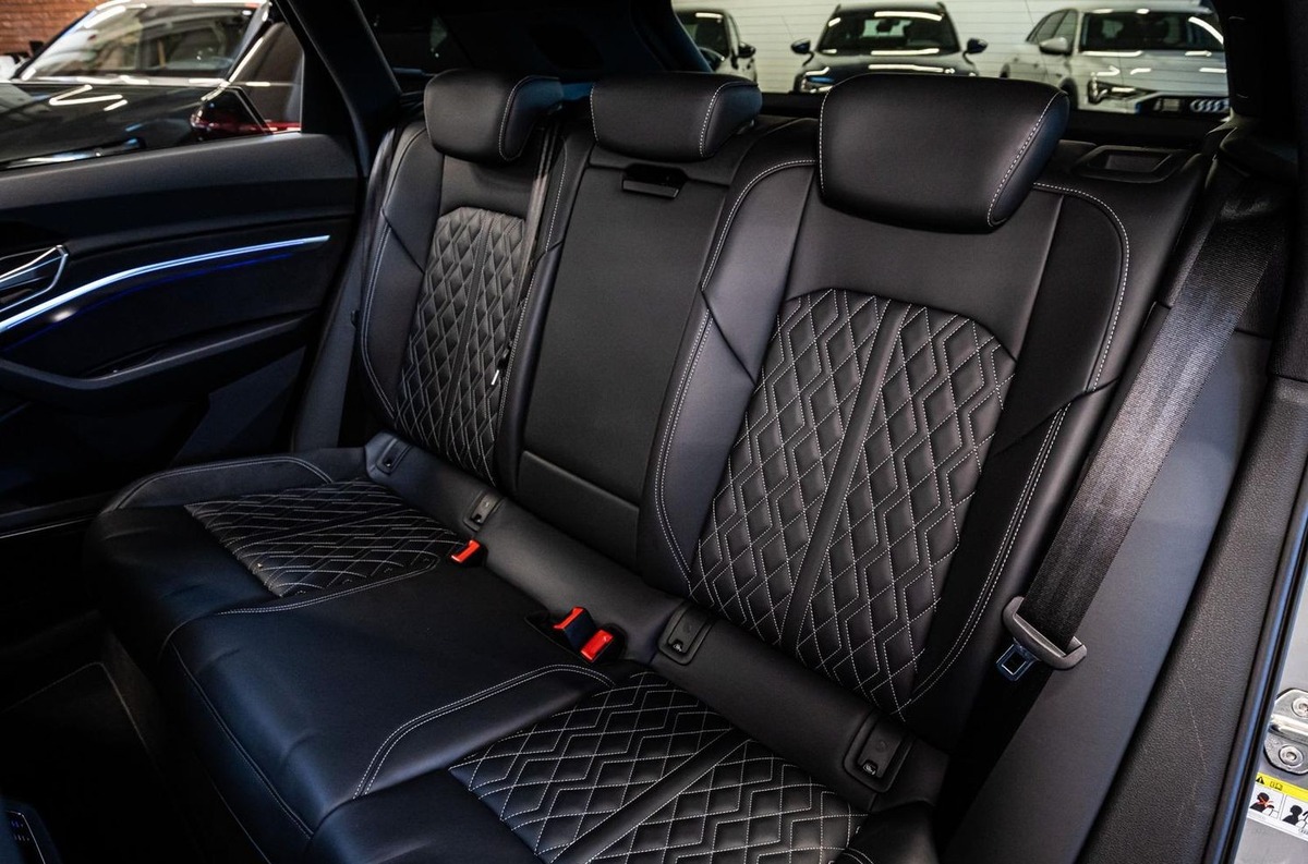 Audi e-tron S 503ch e-quattro Sport Gris Nardo Toit ouvrant Bang&Olufsen