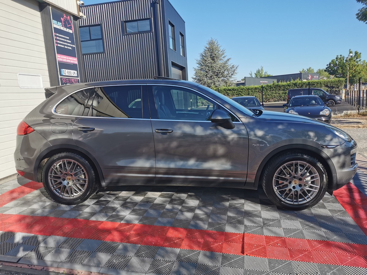 Porsche Cayenne 2 S HYBRID 3.0 380cv F