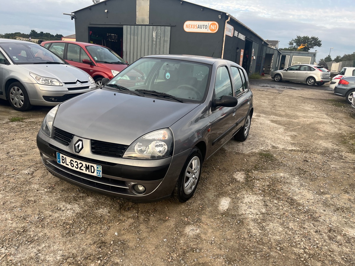 RENAULT Clio 1.5 dci