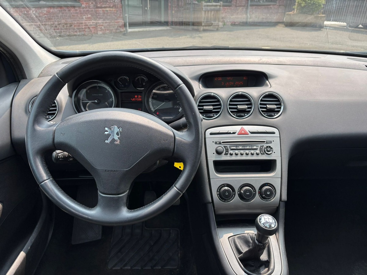 Peugeot 308 SW 1.6 HDI 90 CONFORT PACK - DISTRIBUTION NEUVE - GARANTIE