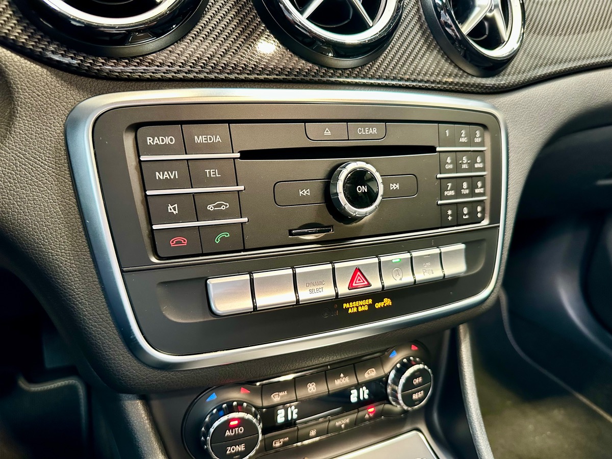 Mercedes-Benz CLA (2) 200d 2.1 136 Starlight Edition 7G-DCT 1° Main Options+++ b