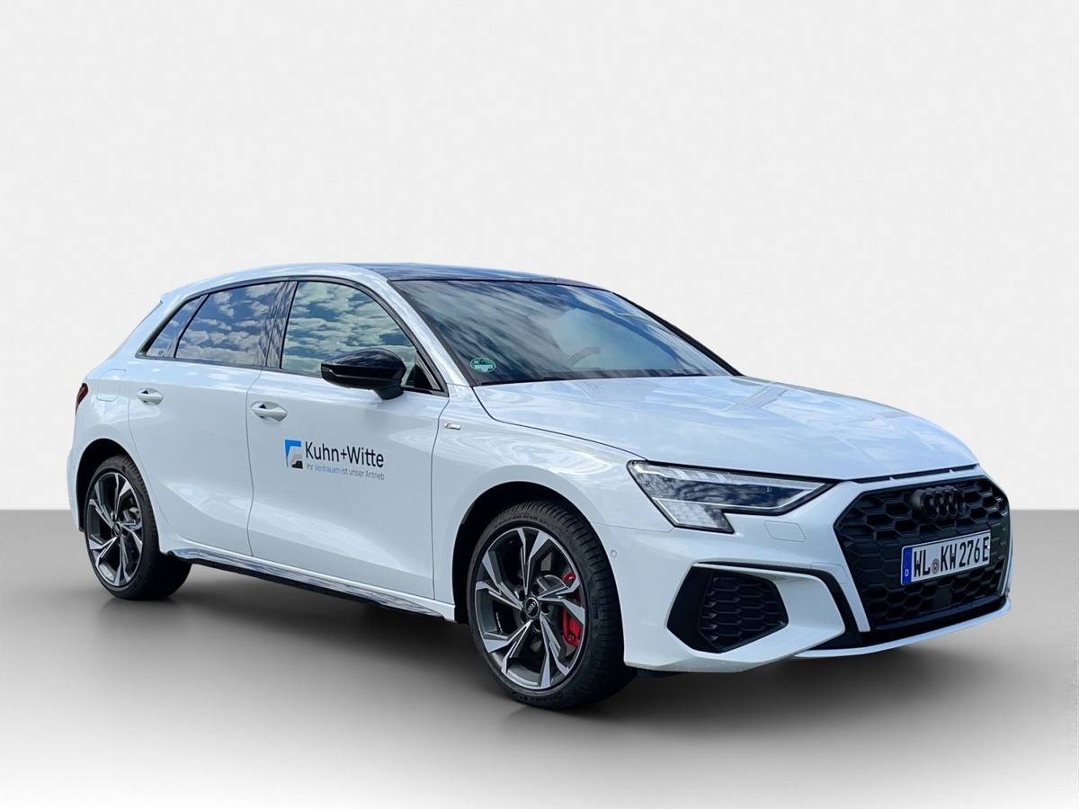 Audi A3 Sportback IV 45 TFSI e 245ch S Line S tronic 6/Toit ouvrant/Bang&Olufsen/Caméra/CarPlay