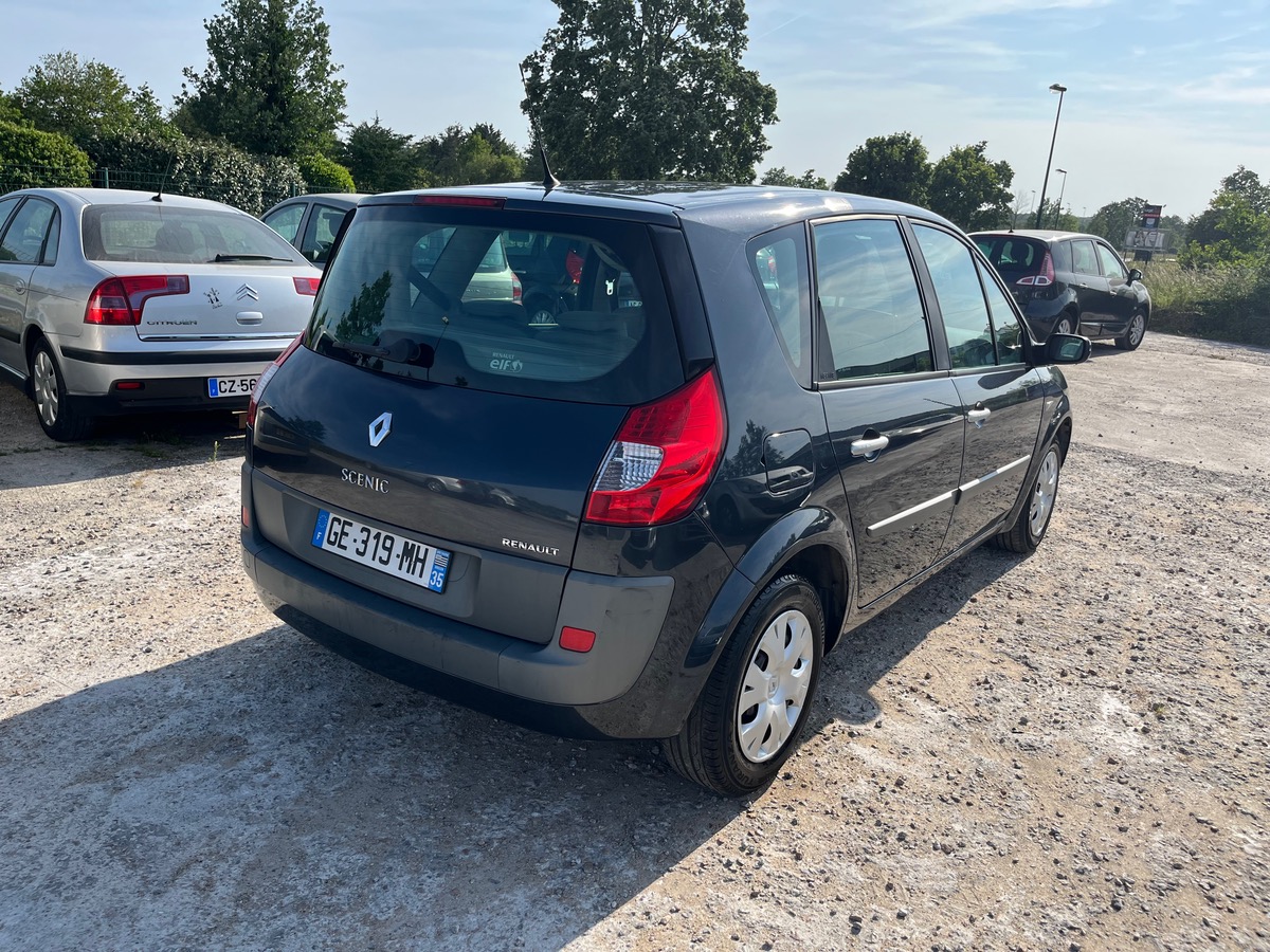 RENAULT Megane 1.5 dci 116981KM