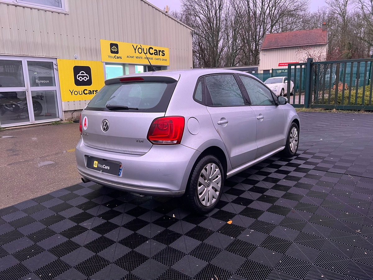 Volkswagen Polo 5 portes 1.6 TDI 90 cv - RADAR DE RECUL - DISTRIBUTION A JOUR - IDEAL JEUNE PERMIS