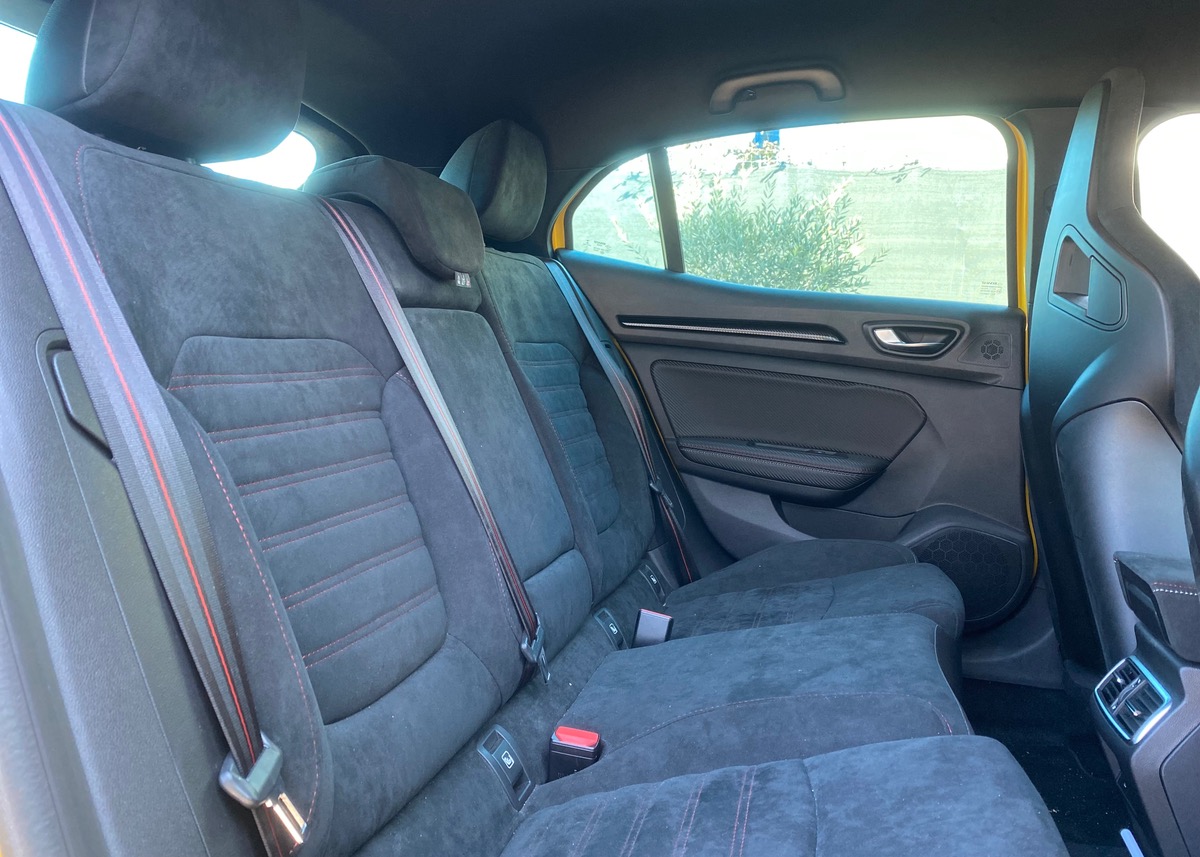 RENAULT Megane IV (2) 1.8 TCE 300 RS ULTIME EDC