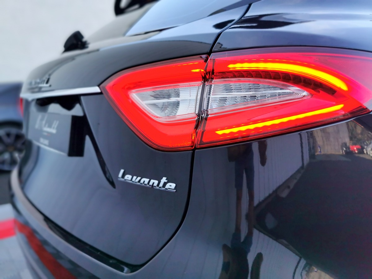 Maserati Levante 3.0 V6 Q4 350 GRANSPORT M