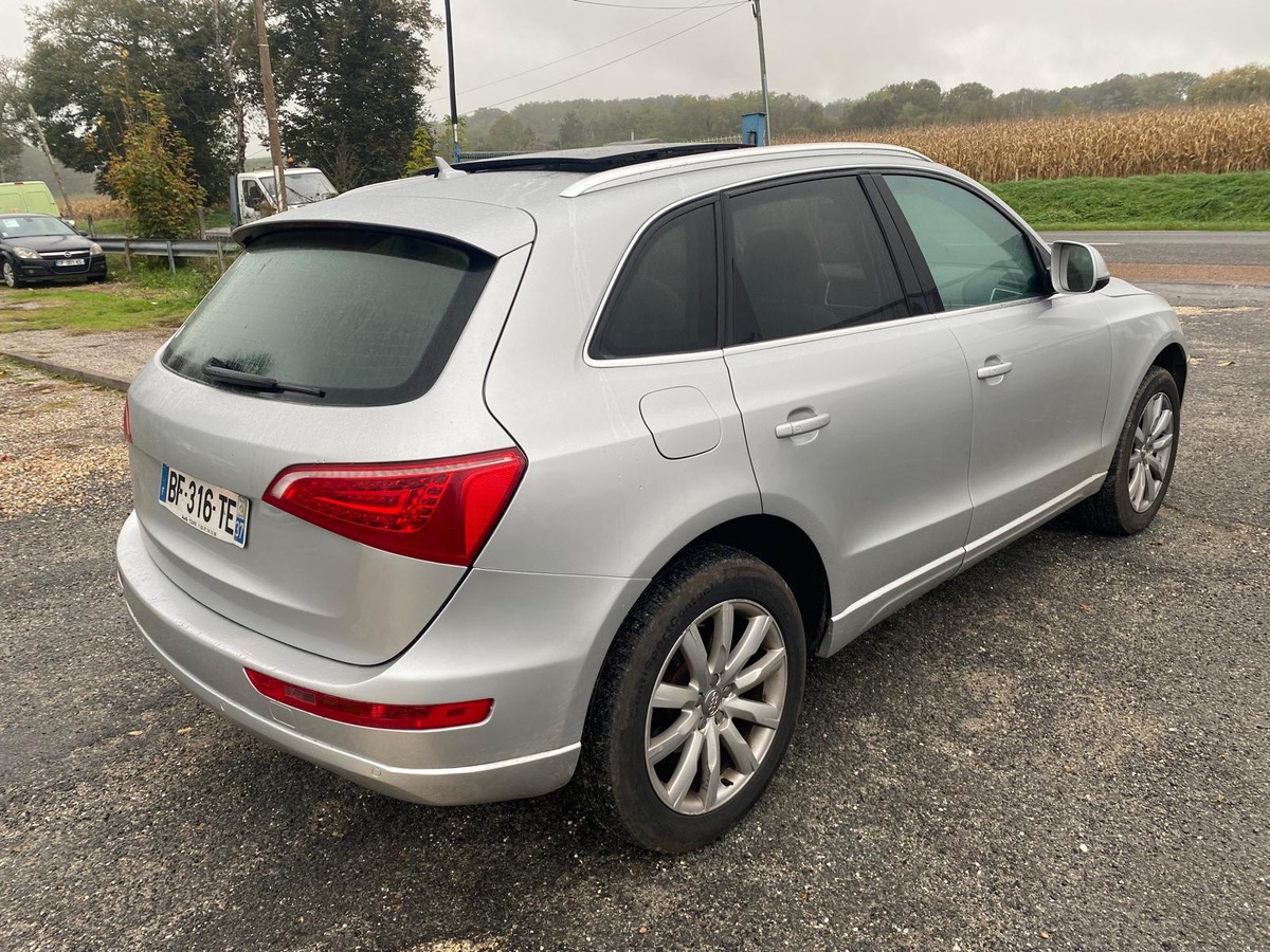 Audi Q5 2.0 tdi 170cv ambition luxe faible km d’origine toit ouvrant elec 