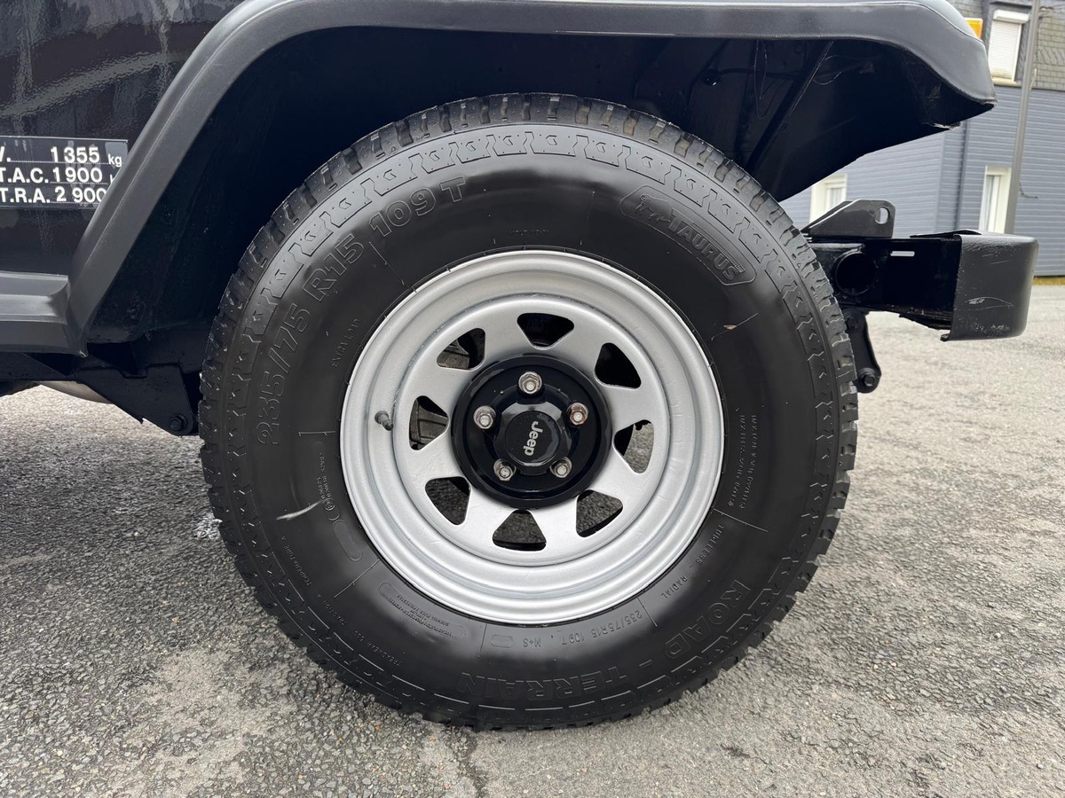 Jeep Wrangler 2.5 HARD TOP-Français-Garantie-Révisée