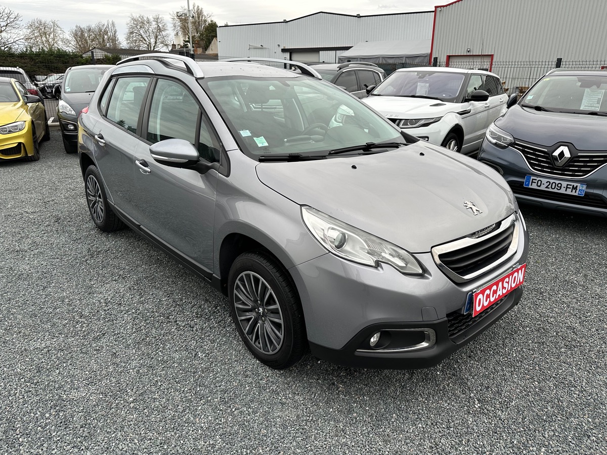 Peugeot 2008 1.2 vti 82cv - Pack active -