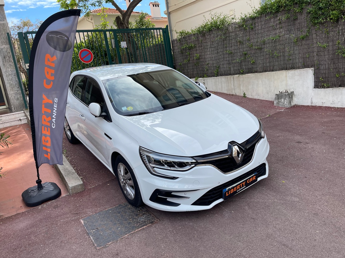 RENAULT Megane dCI 115 CV Phase 2 / CarPlay / Boite Auto /