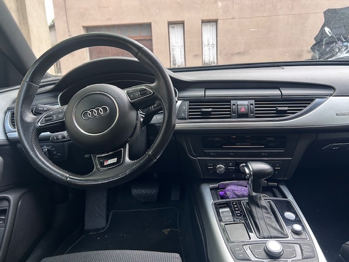 Audi A6 AUDI A6 AVANT S LINE - 3L  TDI -313 CV - BA