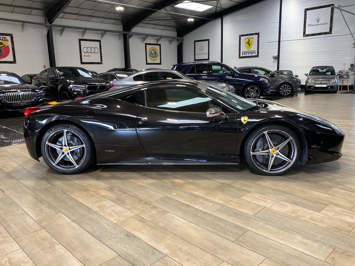 Ferrari 458 ITALIA V8 570 CH aa