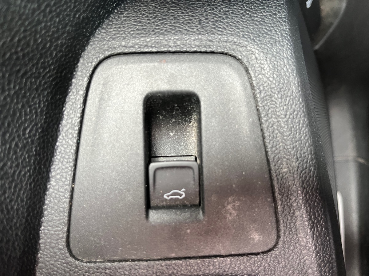 Volkswagen Tiguan 2.0 TDI 150ch DSG7 CARAT R-LINE , Suivi complet, Toit ouvrant, I-Cockpit