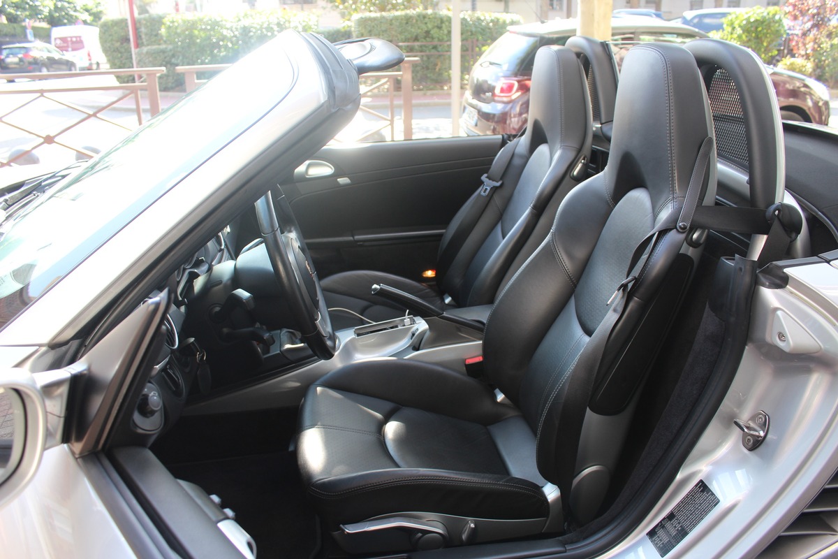Porsche Boxster II (987) 3.4 29 cv 1er Main France
