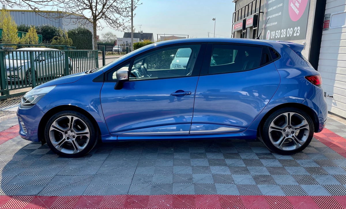 RENAULT Clio IV 4 GT 1.2 TCe 120 EDC