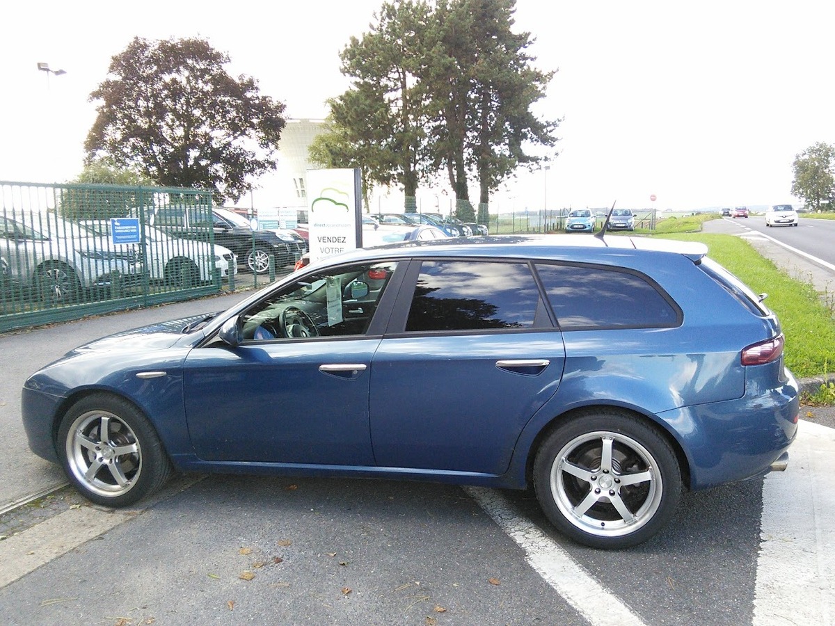 Alfa Romeo 159 Sportwagon 1.9 JTDM Break 150 CLIM