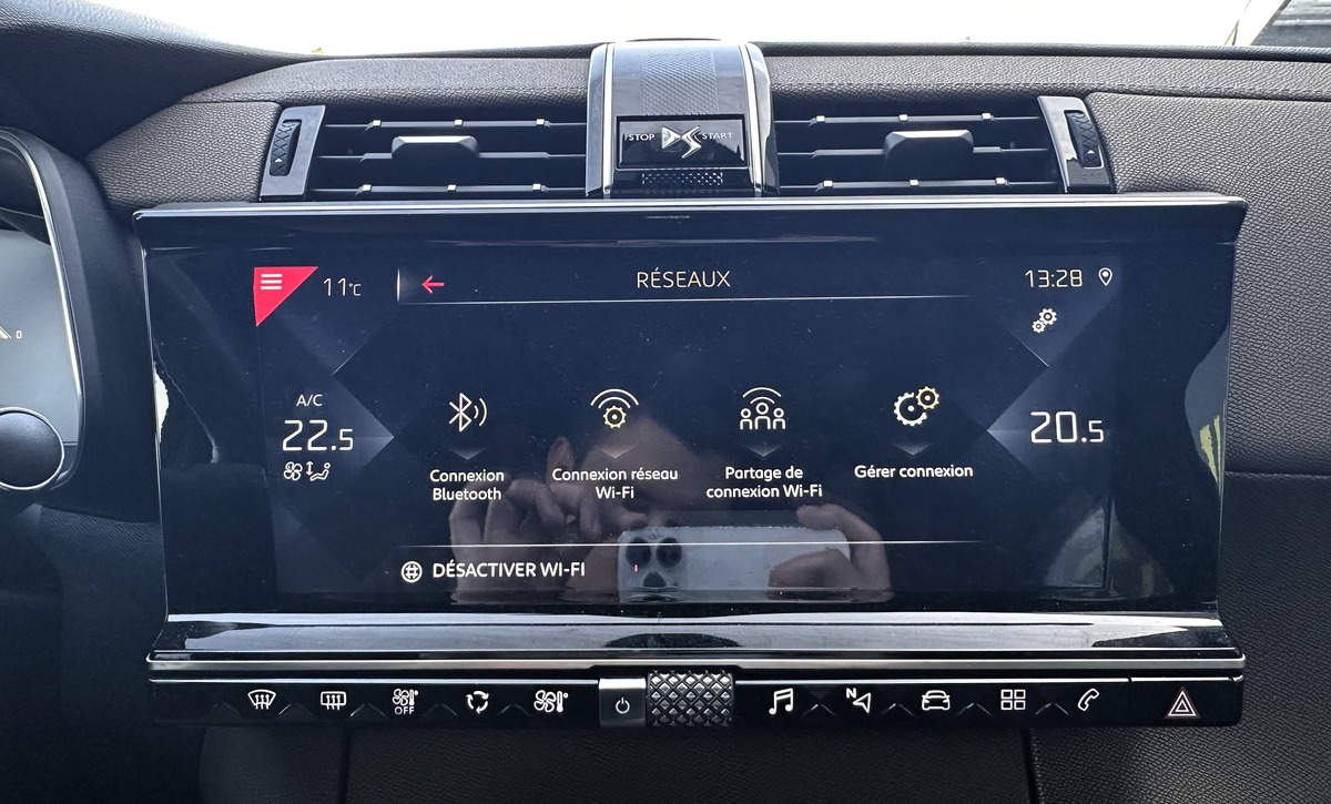 DS DS 7 Crossback 1.6 180 BUSINESS EAT8 + CARPLAY