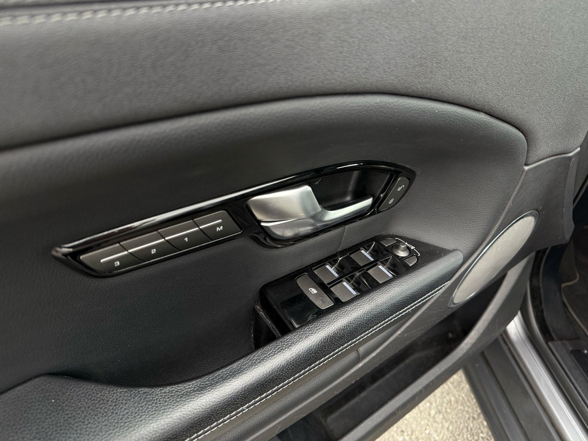 Land-Rover Range Rover Evoque BVA
