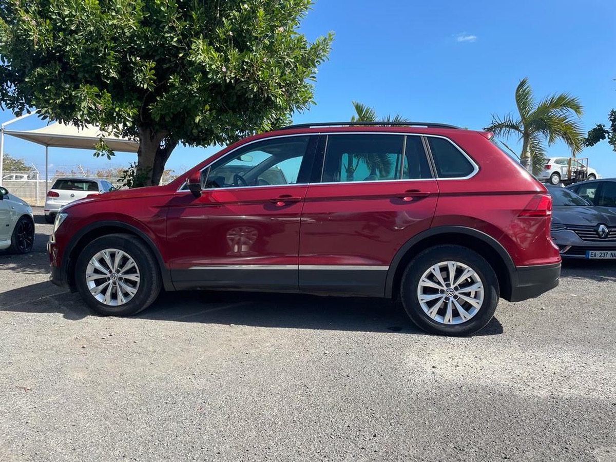 Volkswagen Tiguan 2016  2.0L  diesel SPORT AUTO