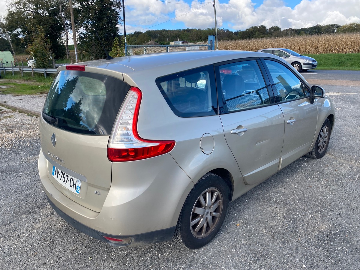 RENAULT Grand Scenic 1.9 dci 130cv 7 places 193021km