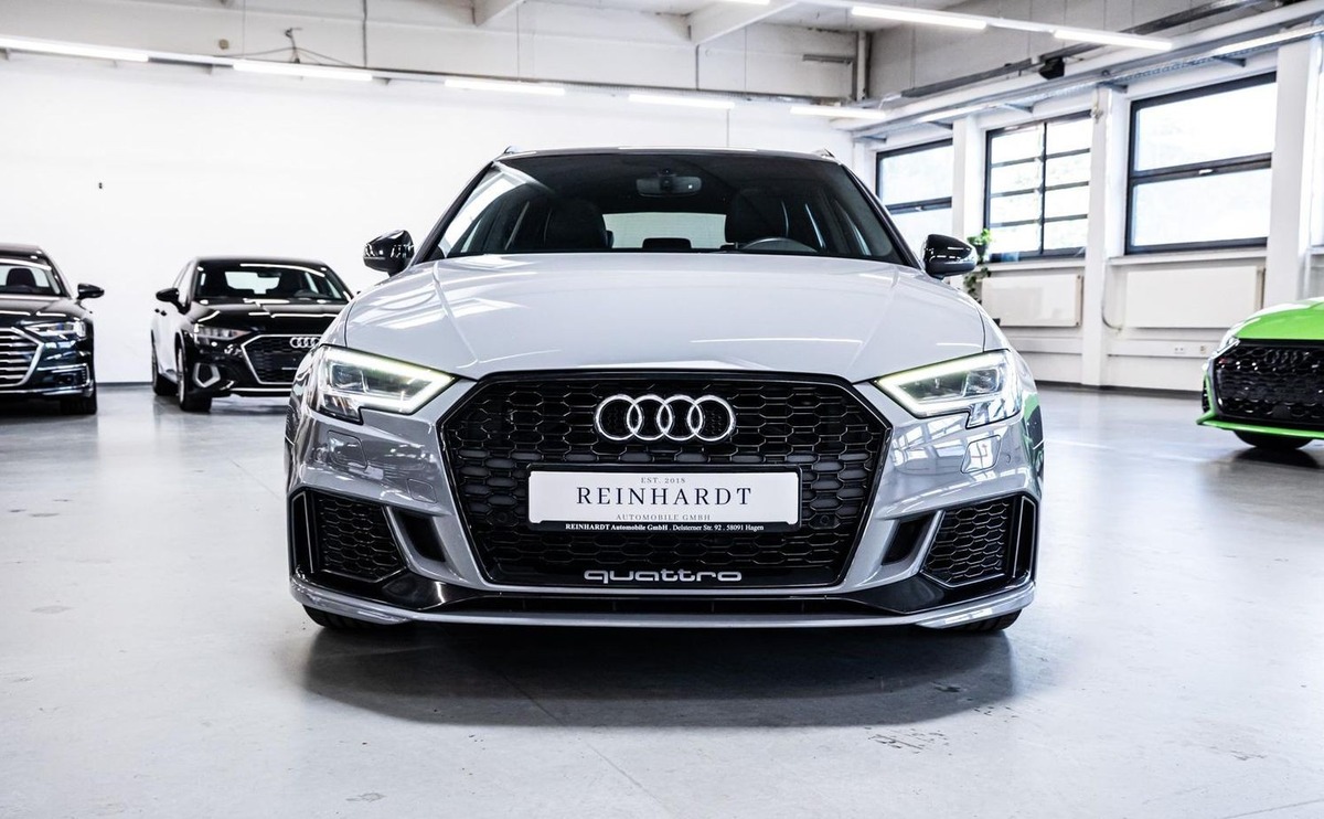 Audi RS3 Sportback 2.5 TFSI 400ch quattro S tronic 7 Gris Nardo Version moteur sans FAP