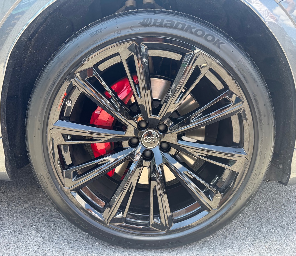 Audi Q8 60 TFSIE COMPÉTITION QUATTRO TIPTRONIC 8