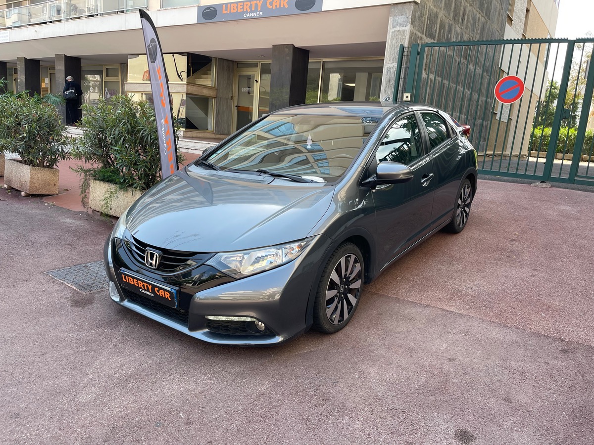 Honda Civic 1.6 dtec 120 CV / 5 Portes / Caméra / Jantes